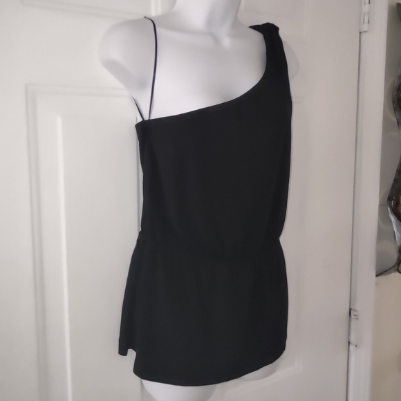 Banana Republic Black One Shoulder Off Tank Blouse. Size M - Picture 4 of 7